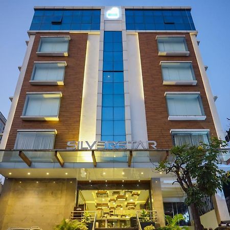 Myspace Hotels Silverstar บังกาลอร์ ภายนอก รูปภาพ